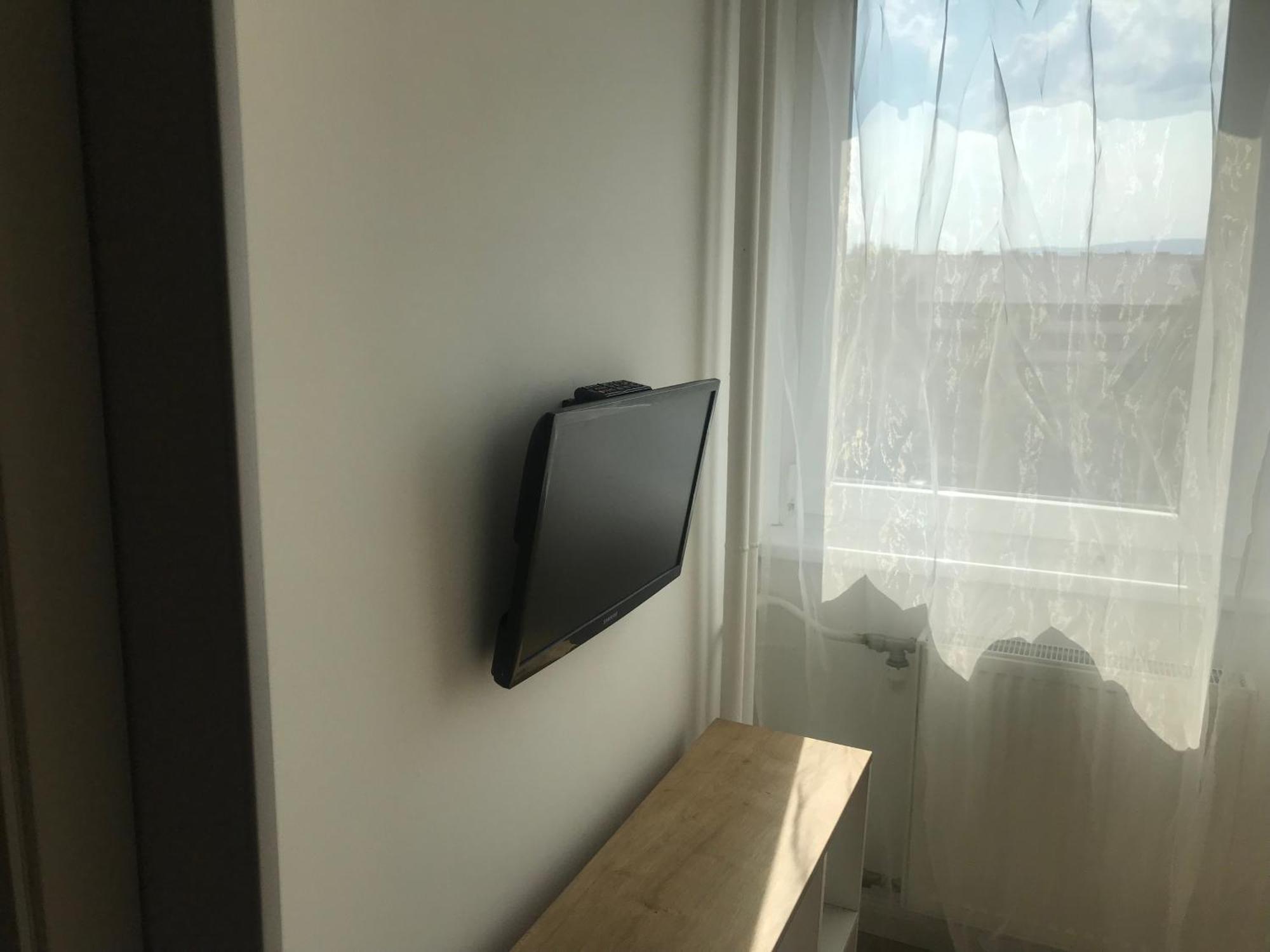 Pillango Parki Kis Lakas 15 Percre A Belvarostol Budapest Esterno foto